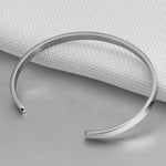 Lade das Bild in den Galerie-Viewer, Dezente Armspange
